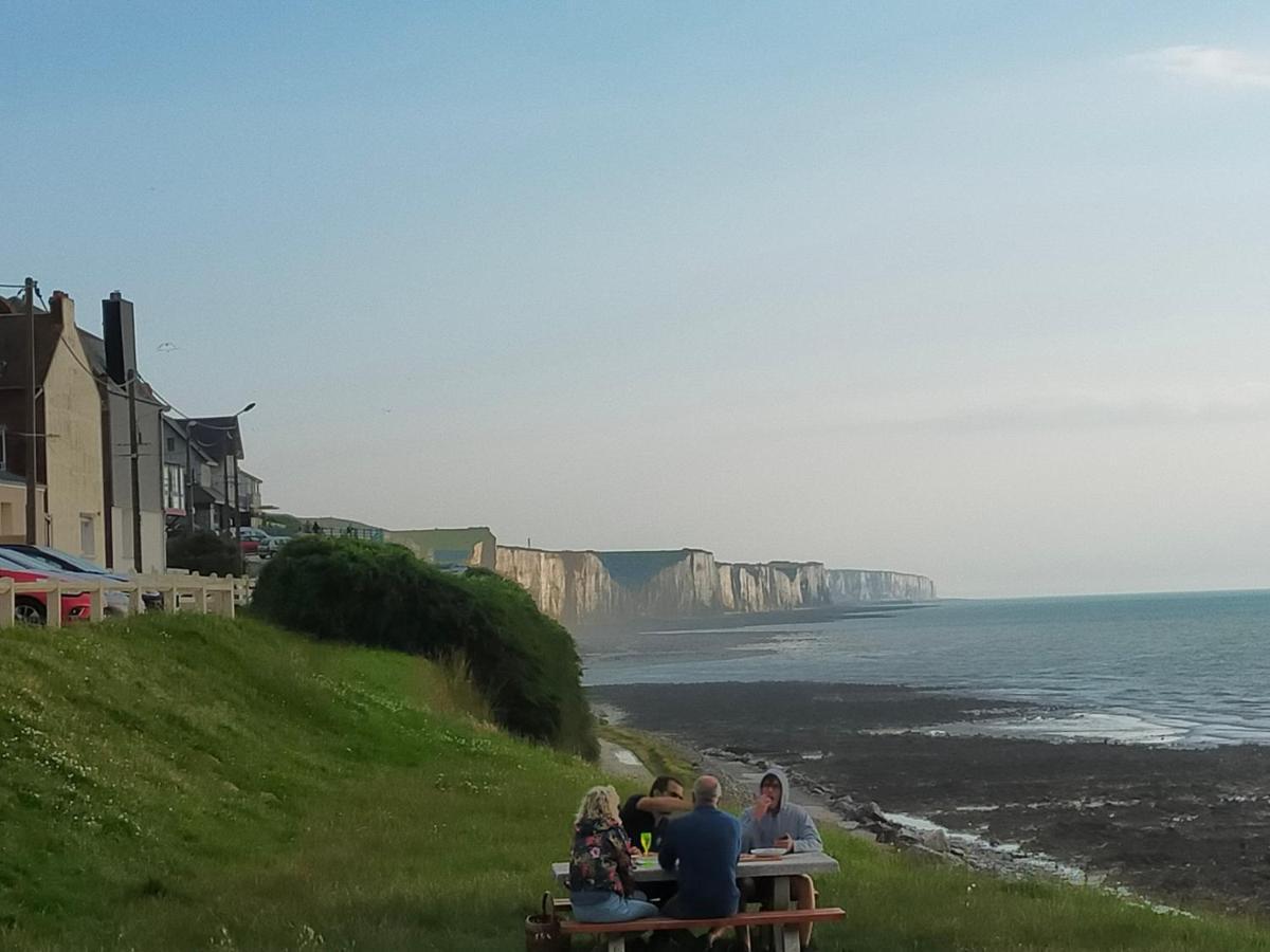 Au Gre Des Marees, Appartement Face A La Mer, Classe 3 Etoiles Ault Luaran gambar